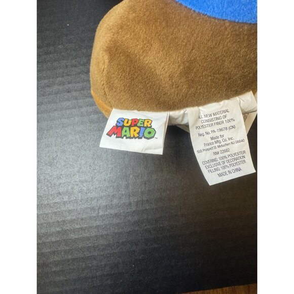 Super Mario Plush 17" Official Nintendo Licensed Product - Picture 3 of 5